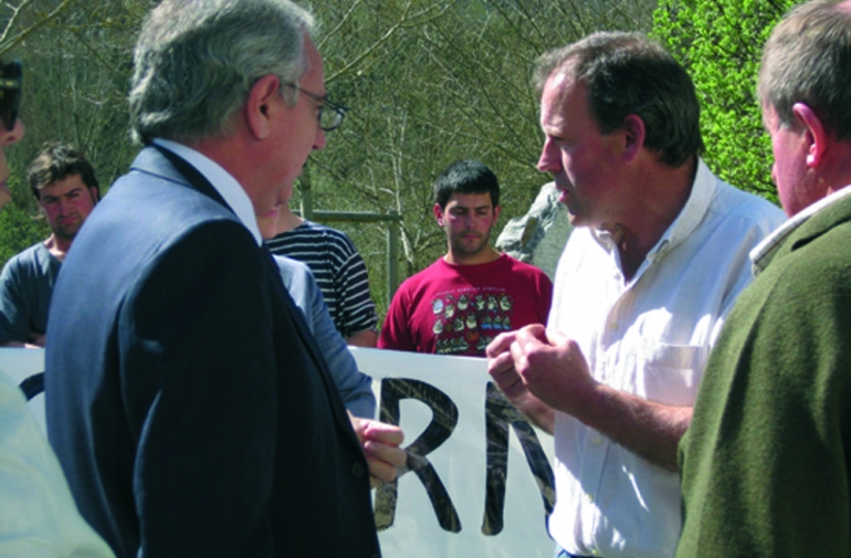 EHNE convoca a una manifestacin el 30 de abril