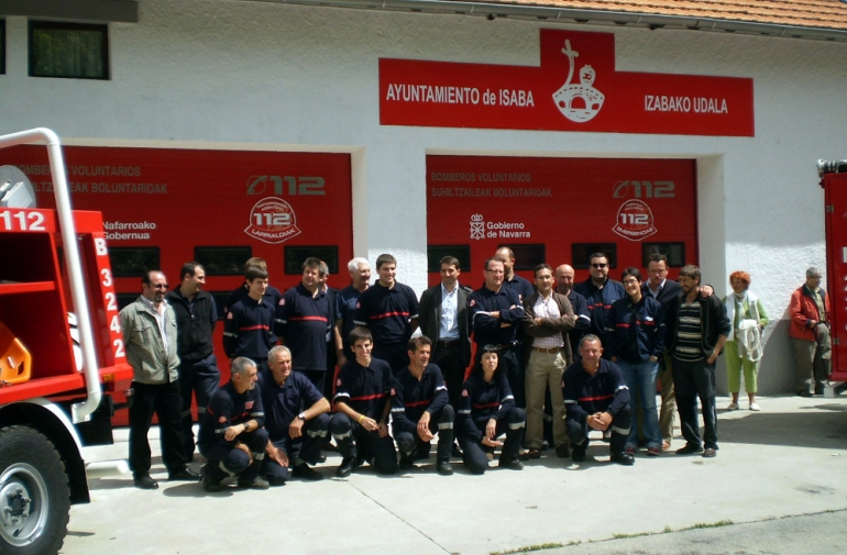 Reinauguracin del parque de bomberos de Isaba