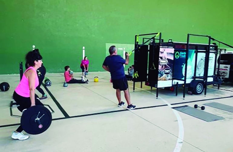 Mogie Gim: el gimnasio m�vil que acerca la fuerza y la salud al Pirineo