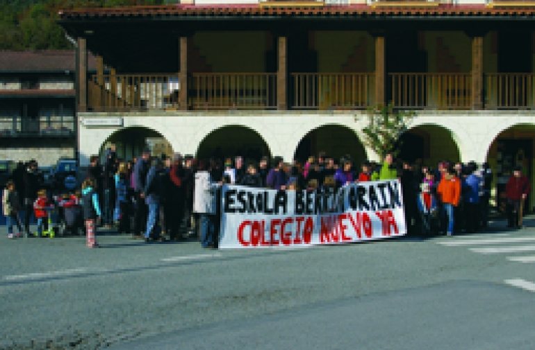 El nuevo colegio de Erronkari, una demanda en el Valle que contina