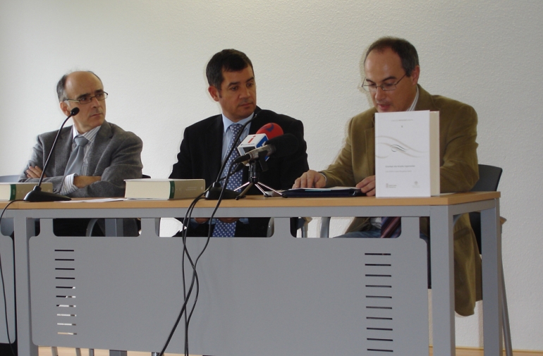 Presentada una publicacin sobre la toponimia de los valles de Roncal y Ans
