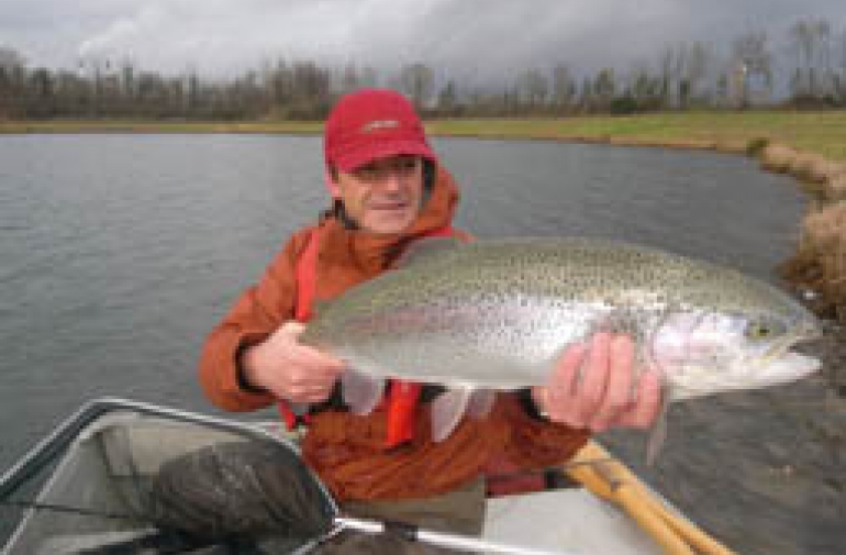 Josetxo Martinez escribe un libro sobre la pesca a mosca
