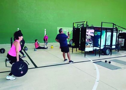 Mogie Gim: el gimnasio m�vil que acerca la fuerza y la salud al Pirineo