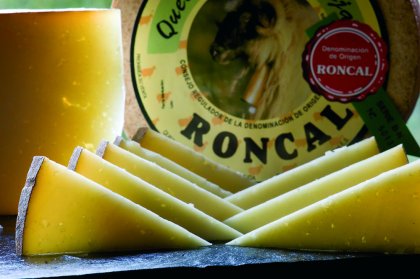 No al uso de leche assaf en la DO Roncal